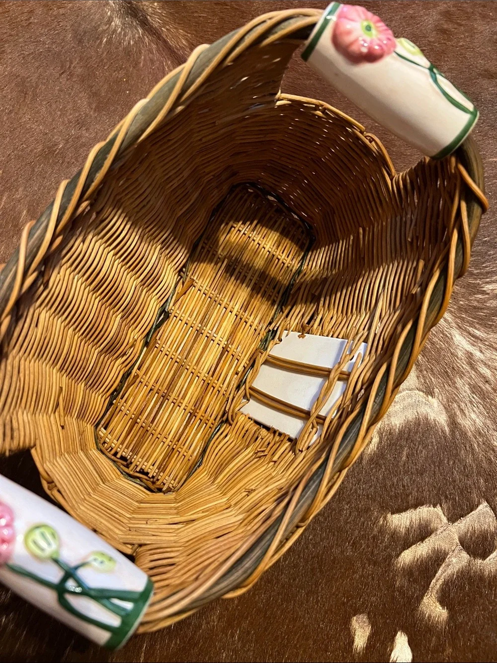 VTG Woven Wicker Ceramic Tile Oval Basket w/ 2 Flower Ceramic Handles